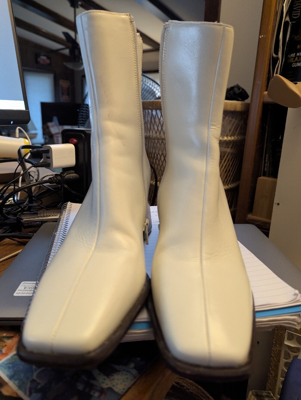 Women's Jeffrey Campbell Geist Wht Lthr Mid Calf Sq Toe DK Block Heel Boots Sz 8